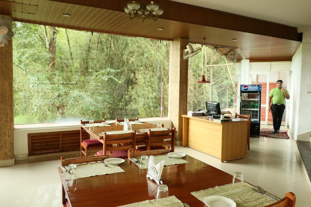 Jungle Park Resorts Thekkady Εξωτερικό φωτογραφία